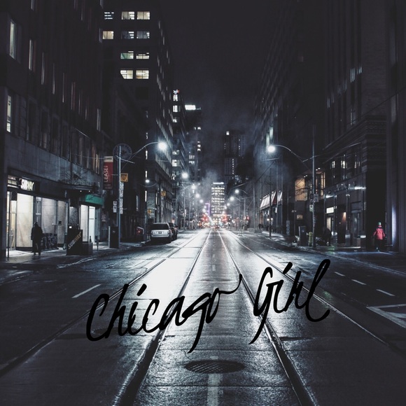 Meet your Posher, @dooronethree - Picture 1 of 1